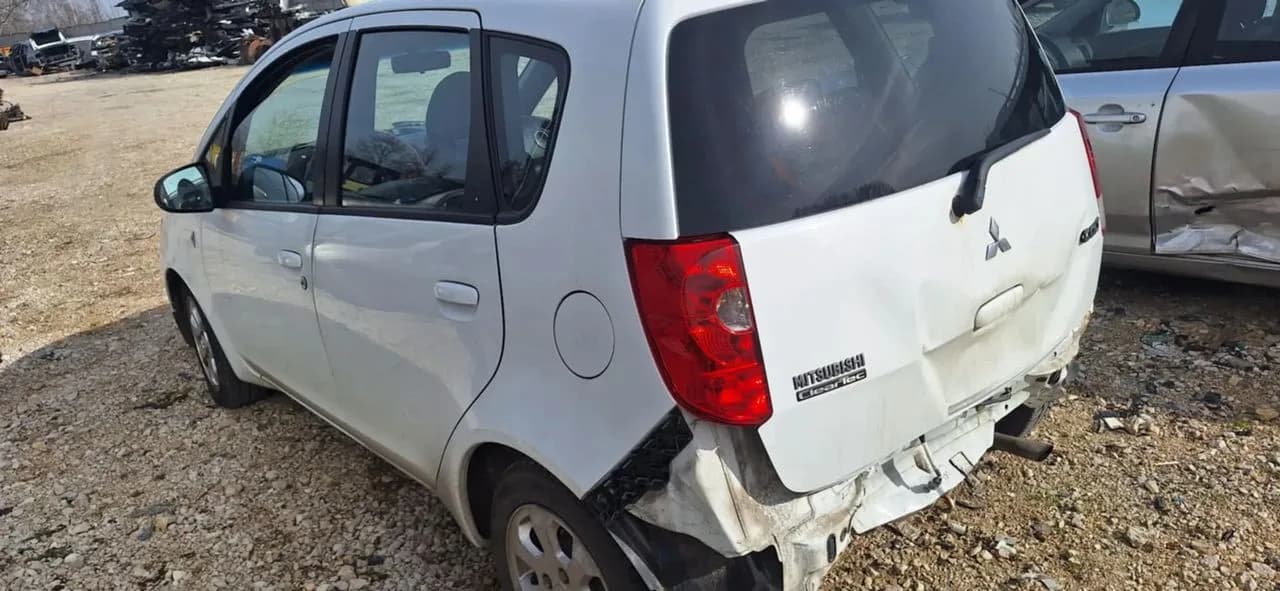 Mitsubishi COLT VI LIFT 1,1 75KM alternator – zdjęcie 7