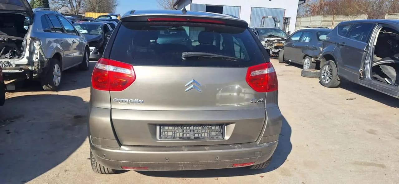 CITROEN C4 Picasso lampa prawy tył – zdjęcie 1