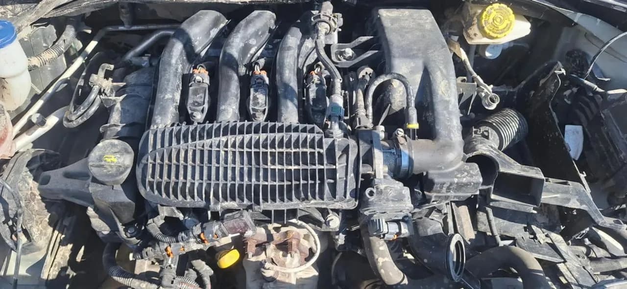 Citroen C4 CACTUS 1,2 VTI alternator – zdjęcie 1