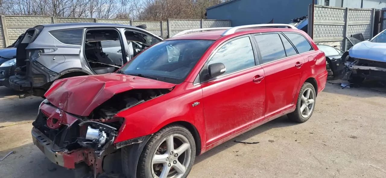 TOYOTA AVENSIS T25 lift lusterko prawe – zdjęcie 2