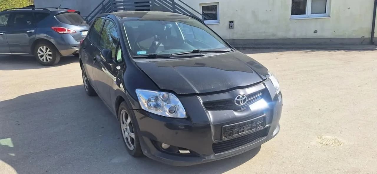 TOYOTA AURIS I 2,2 DCAT 177KM półoś prawa lewa – zdjęcie 1