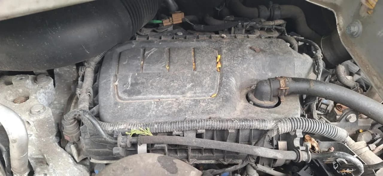 RENAULT TRAFIC III VIVARO II 1,6 DCI 125KM pompa wtryskowa – zdjęcie 1