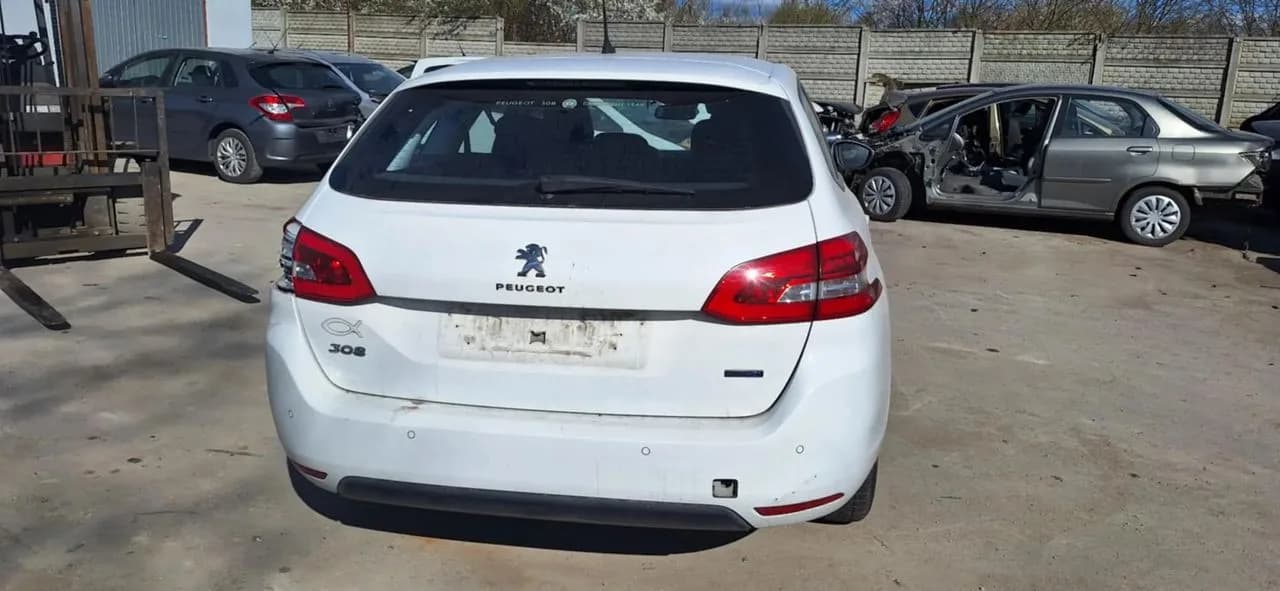 PEUGEOT 308 T9 EWP SW pas tył podłoga wanna – zdjęcie 1