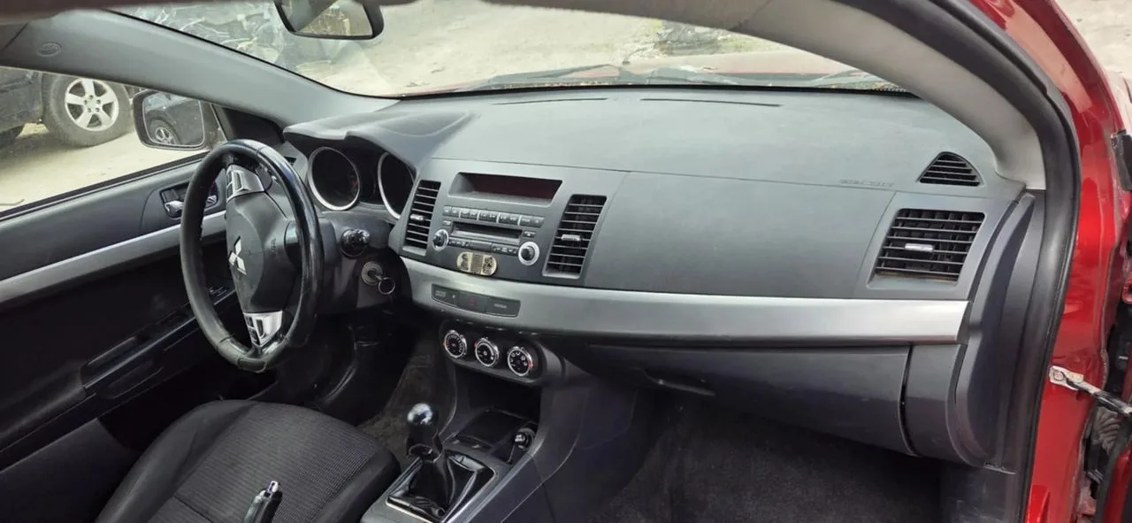 Mitsubishi Lancer