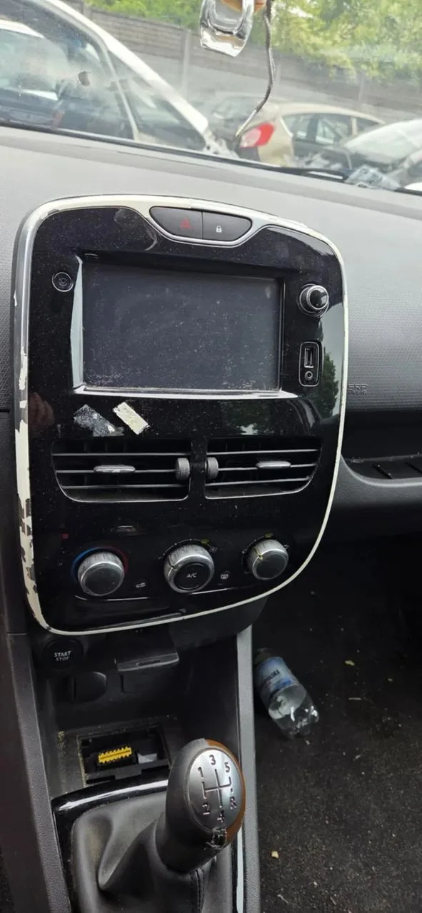 Renault Clio IV radio tablet nawigacja ramka komplet – zdjęcie 1
