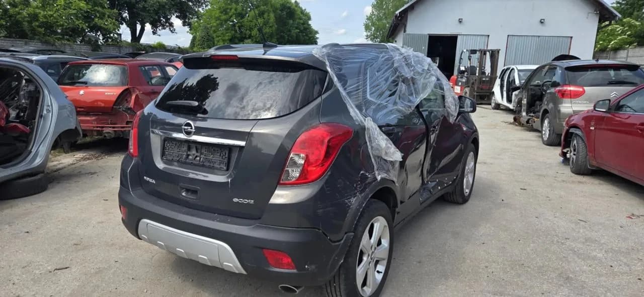 OPEL MOKKA I A Z190 zderzak tył komplet – zdjęcie 3