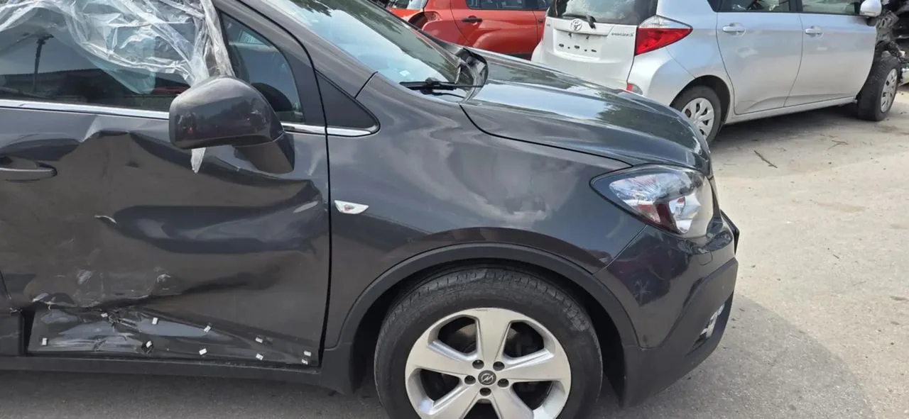 OPEL MOKKA I A Z190 lusterko prawe – zdjęcie 1