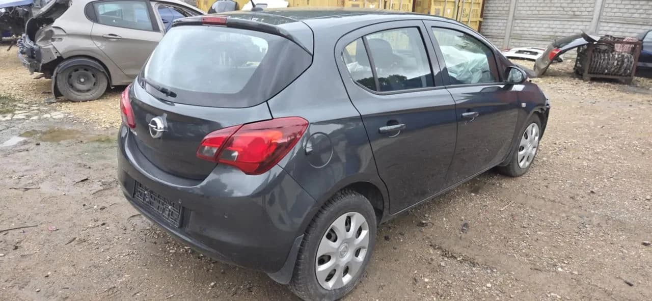 OPEL CORSA E Z10D błotnik prawy tył – zdjęcie 1