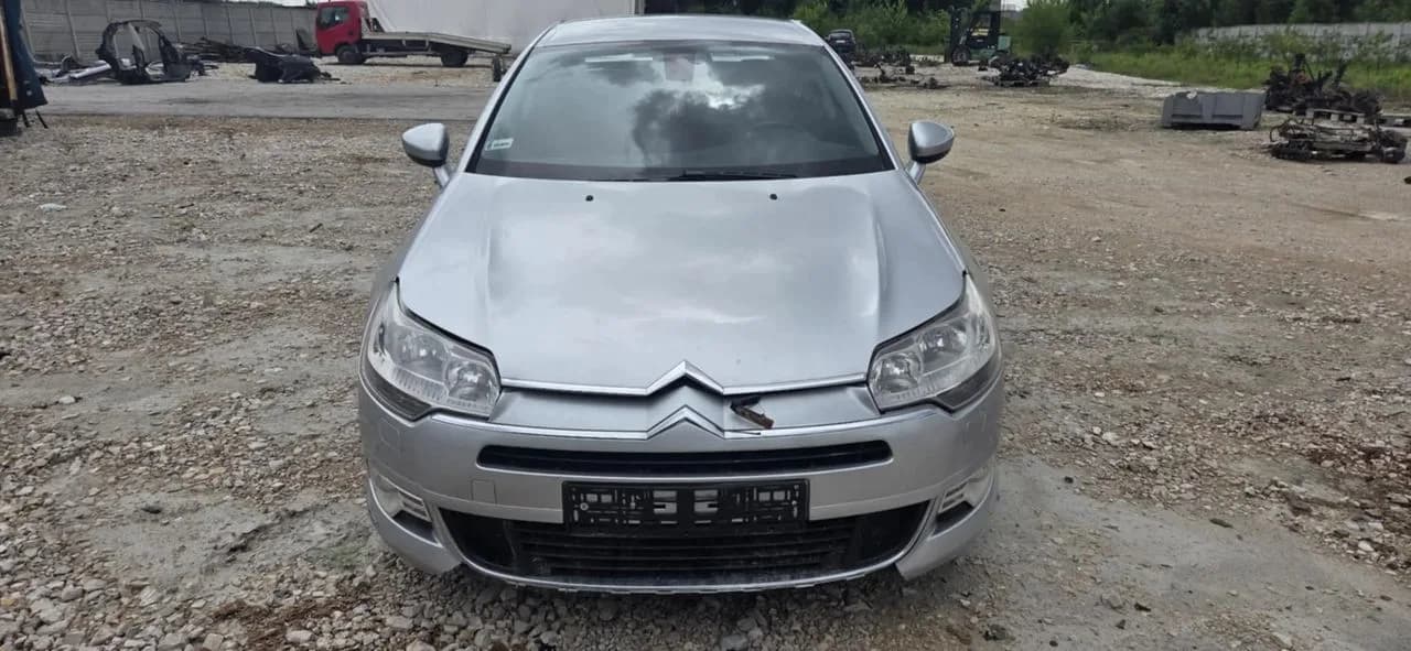 CITROEN C5 III lampa prawy lewy przód – zdjęcie 1