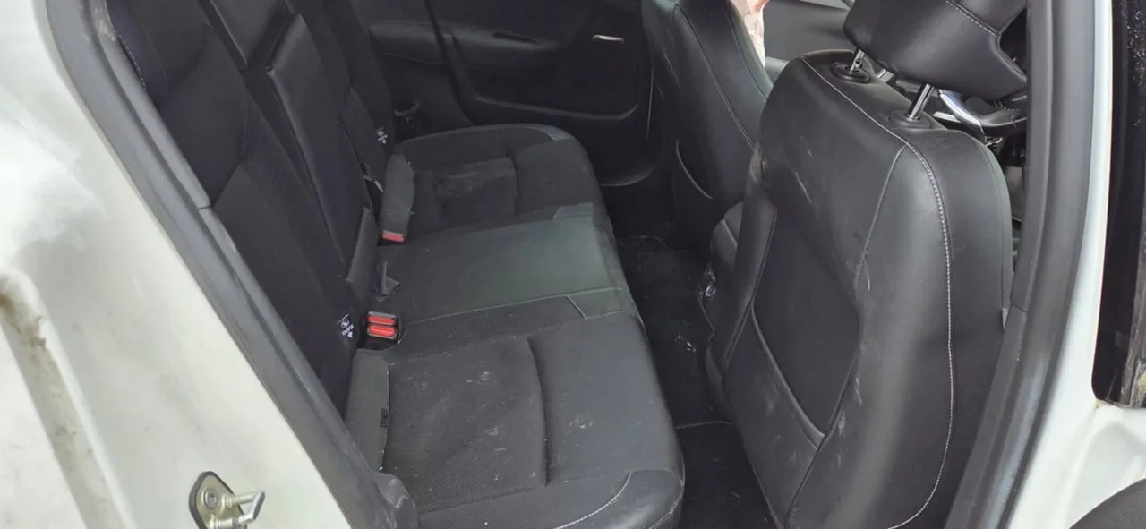 CITROEN DS4 fotel kanapa tył – zdjęcie 1