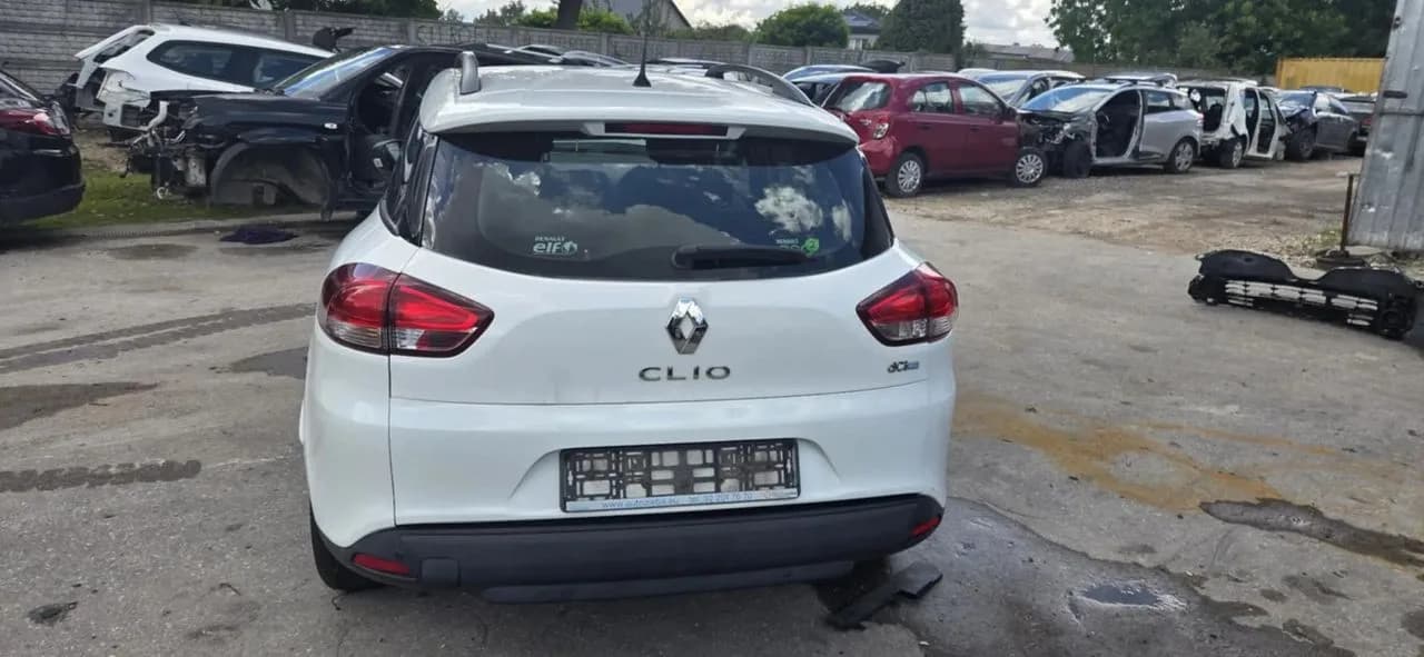 RENAULT CLIO IV DV369 kombi zderzak tył środek dół – zdjęcie 1