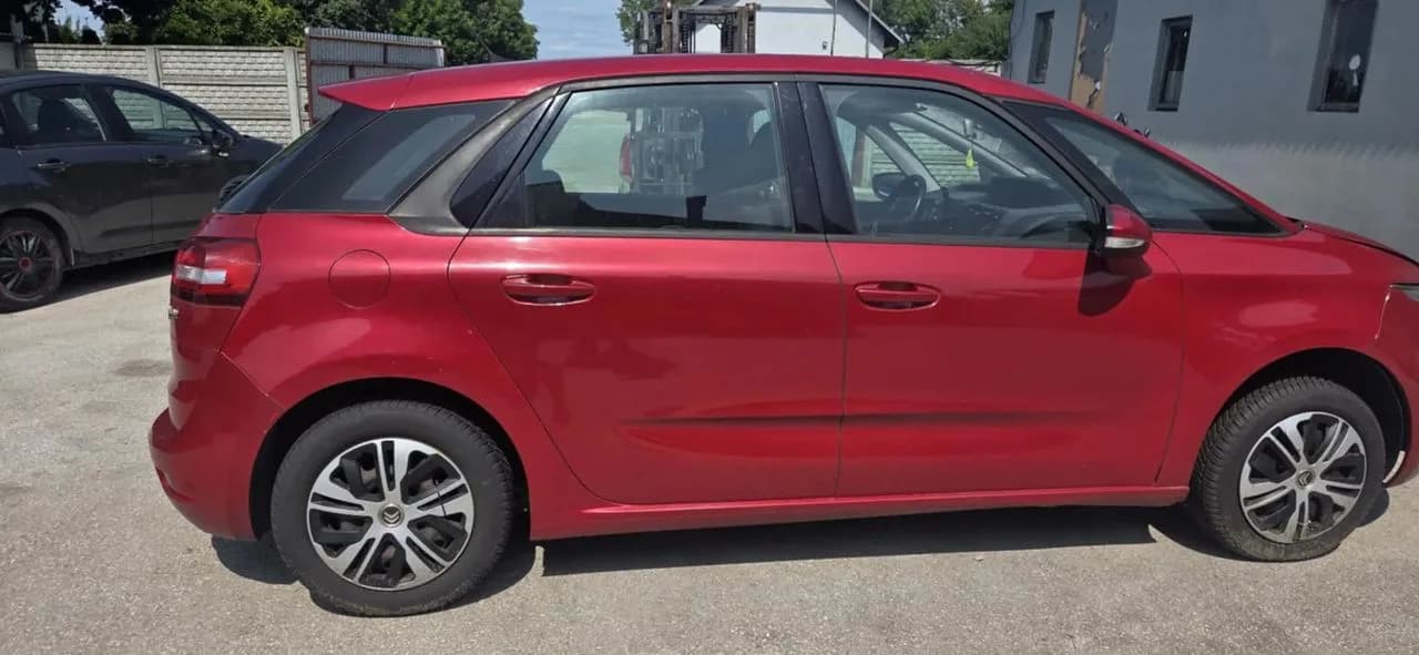 CITROEN C4 PICASSO II EPYD błotnik prawy tył – zdjęcie 1