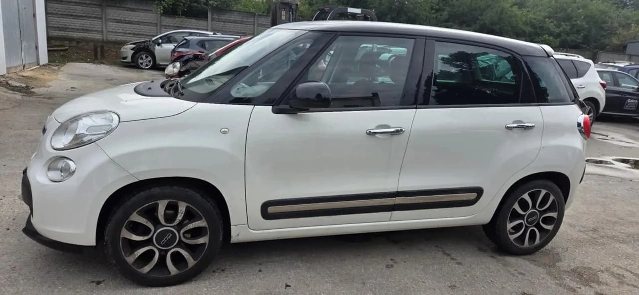 FIAT 500L 934/A drzwi lewy tył komplet – zdjęcie 1