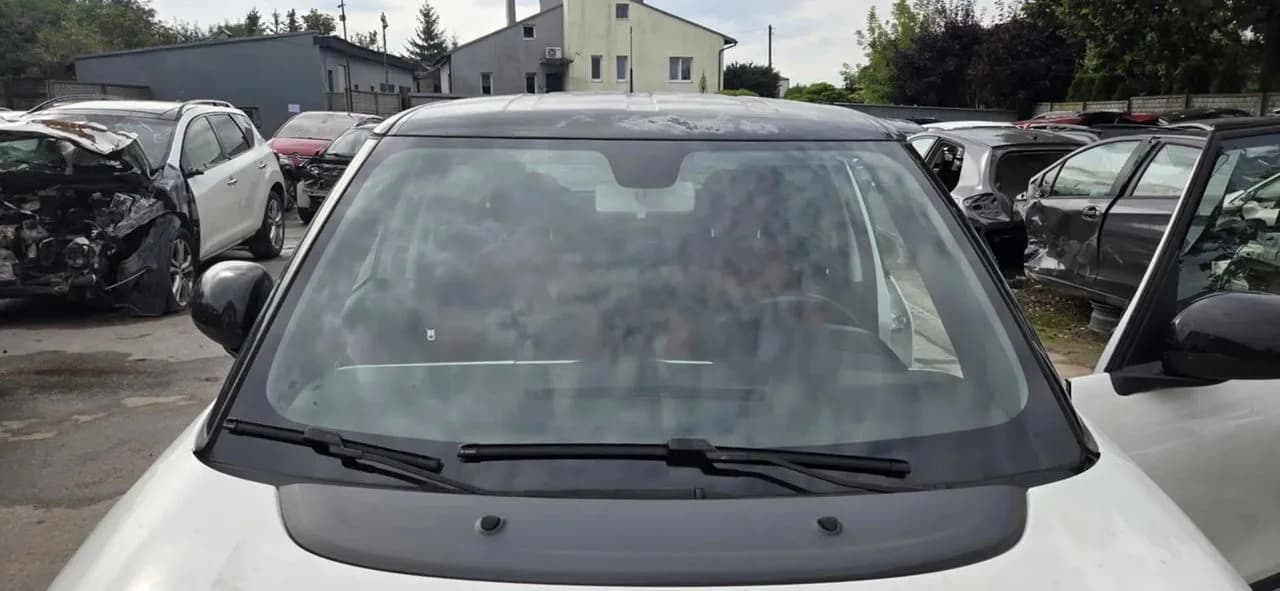 FIAT 500L szyba przednia czołowa – zdjęcie 1