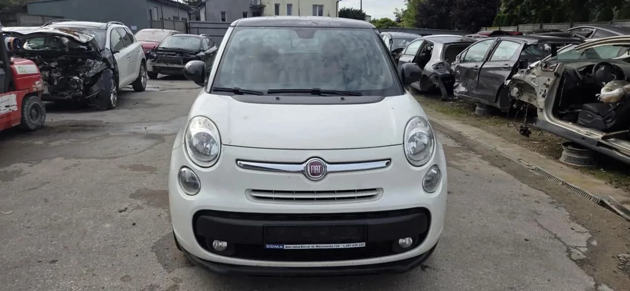 FIAT 500L belka wzmocnienie zderzaka przód – zdjęcie 1