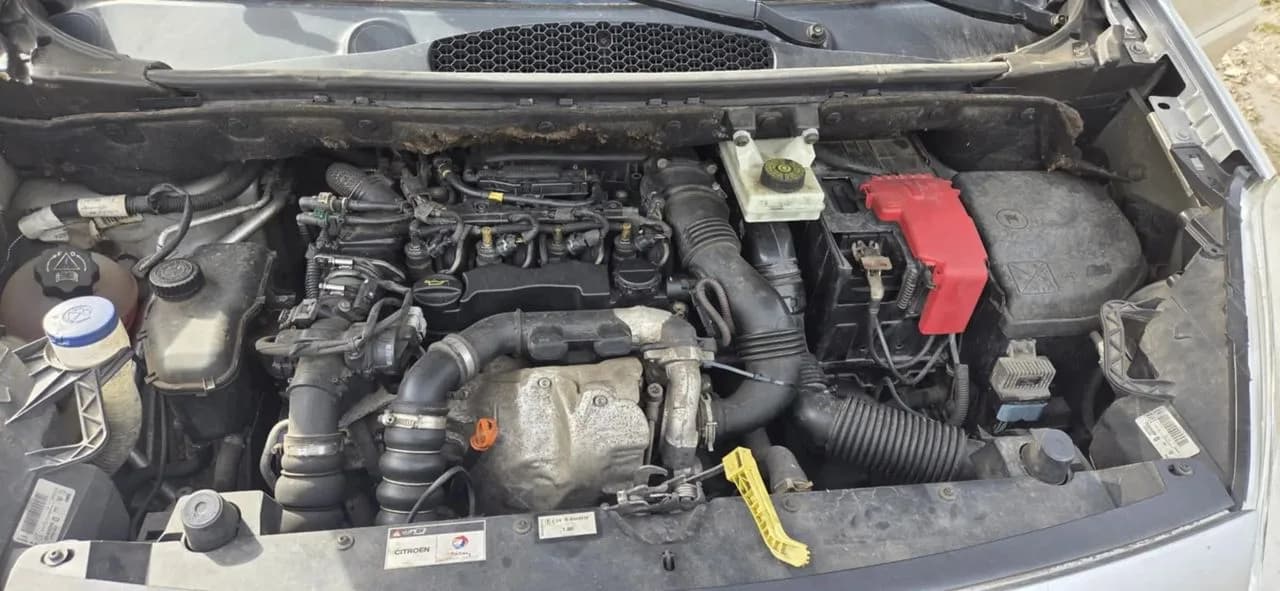 CITROEN BERLINGO II 1,6HDI 90KM wtryskiwacz wtrysk – zdjęcie 1