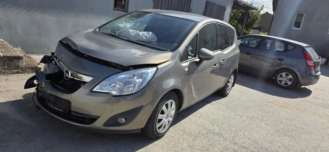 OPEL MERIVA B 1,4 TURBO 120KM silnik – zdjęcie 2