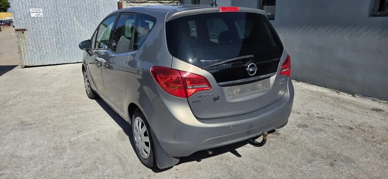 OPEL MERIVA B 1,4 TURBO 120KM alternator – zdjęcie 4