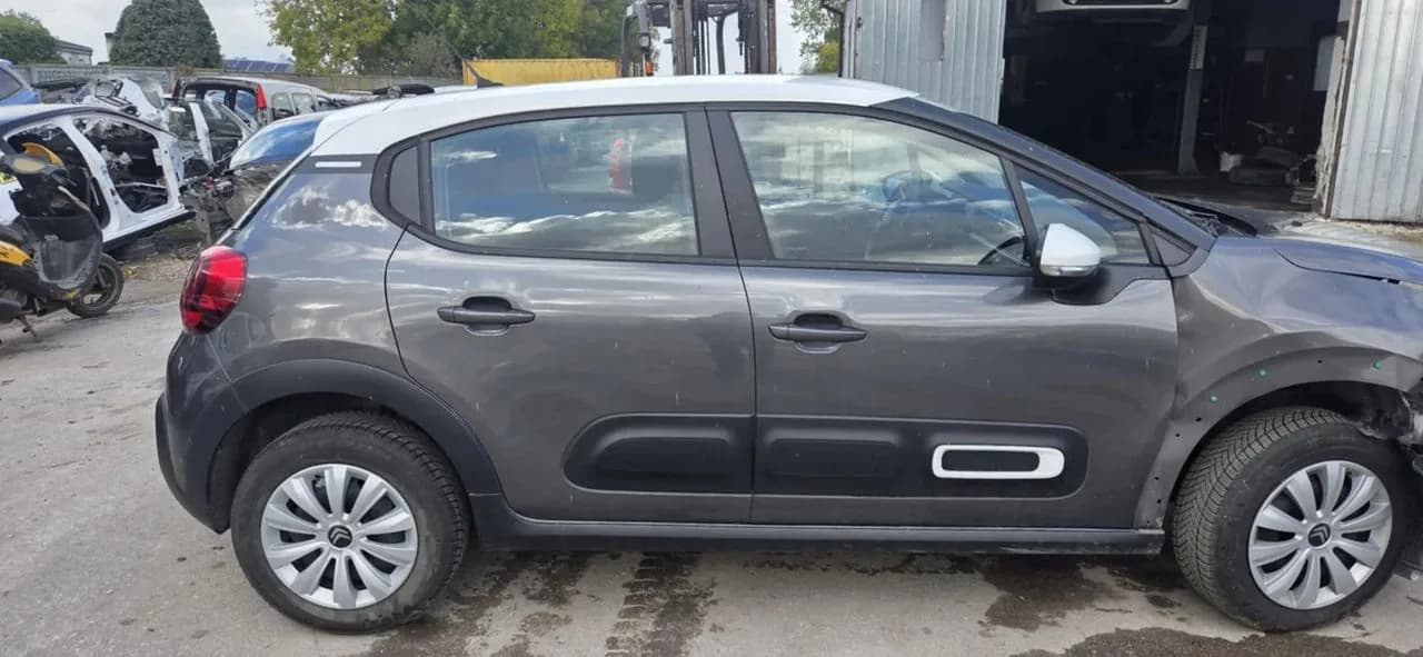 CITROEN C3 III EVLC drzwi prawy tył komplet – zdjęcie 1