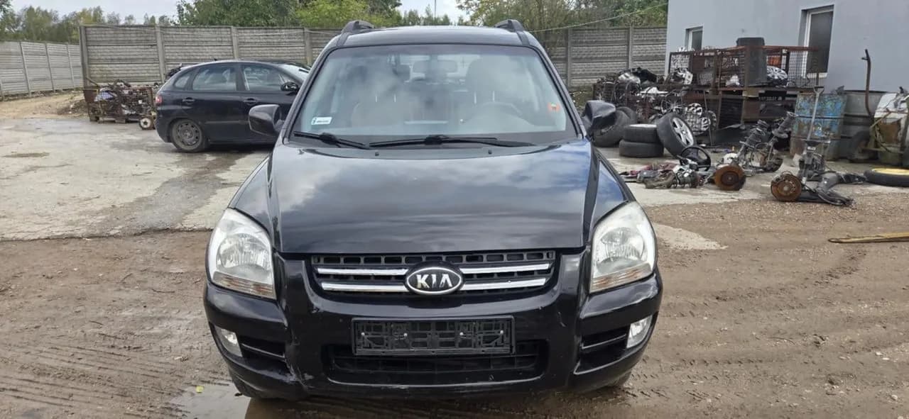KIA SPORTAGE II 2,0 CRDI 140KM sanki belka wózek pod silnik – zdjęcie 1