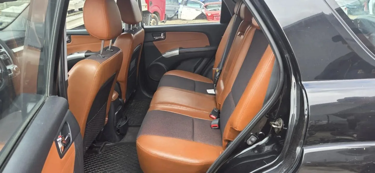 KIA SPORTAGE II fotel kanapa tył – zdjęcie 1