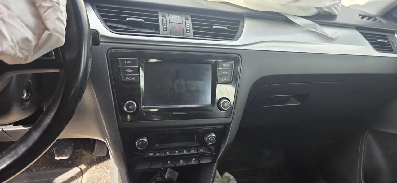 SKODA RAPID nagrzewnica komplet europa – zdjęcie 1