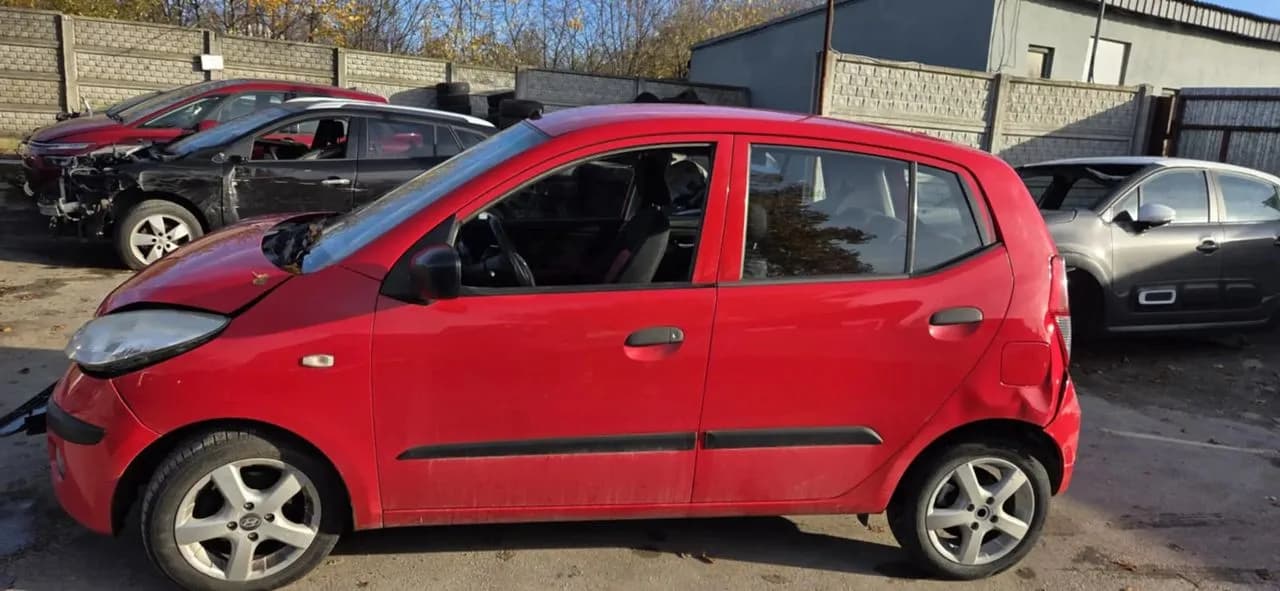HYUNDAI I10 H4 drzwi lewy tył kompletne – zdjęcie 1