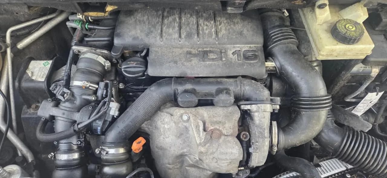 Peugeot 3008 1,6 hdi kompresor klimatyzacji – zdjęcie 1