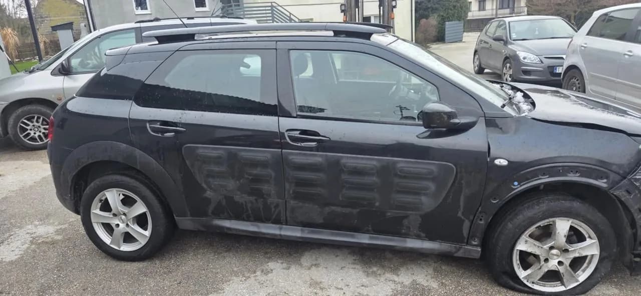 CITROEN C4 CACTUS EXLB błotnik prawy tył – zdjęcie 1