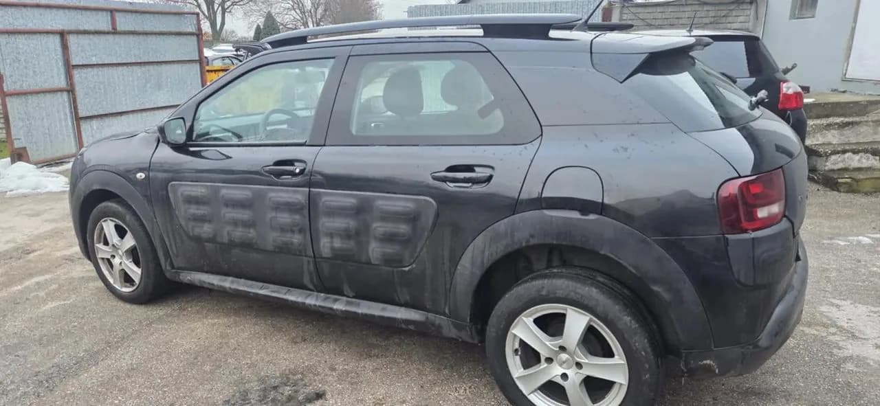 CITROEN C4 CACTUS EXLB błotnik lewy tył – zdjęcie 1