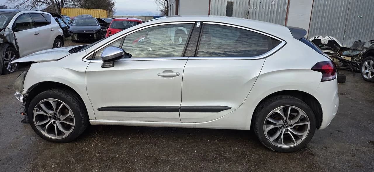 CITROEN DS4 KWE drzwi lewy przód komplet – zdjęcie 1