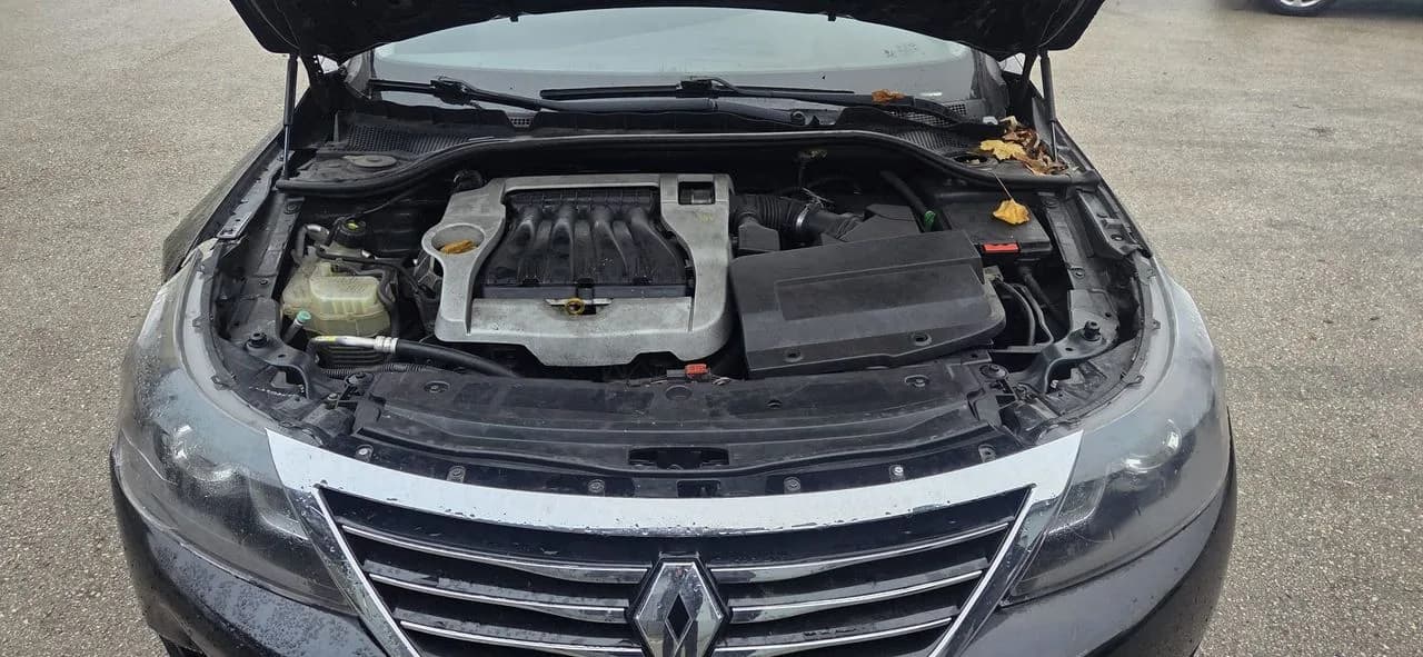 RENAULT LATITUDE 2,0 16V 140KM rozrusznik – zdjęcie 1