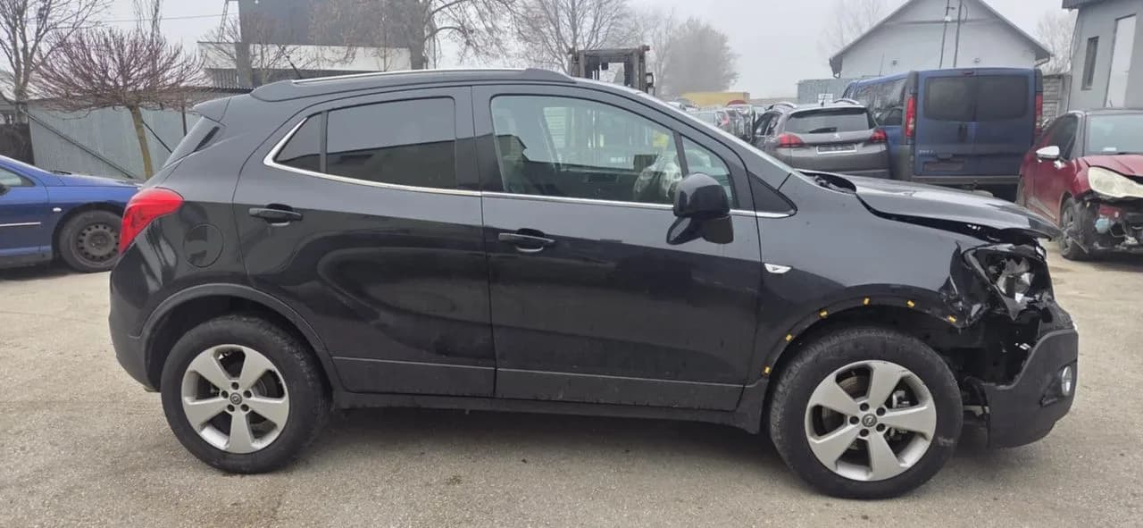 OPEL MOKKA Z22C błotnik prawy tył – zdjęcie 1