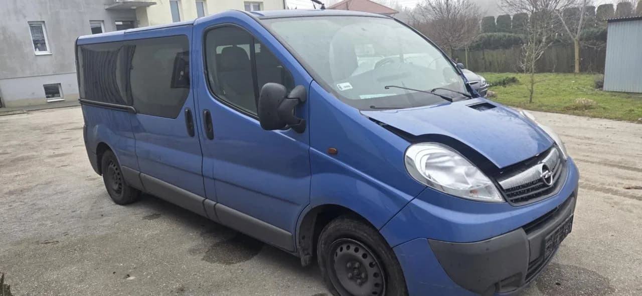 OPEL VIVARO TRAFIC II 2,0CDTI 114KM półoś prawa – zdjęcie 1