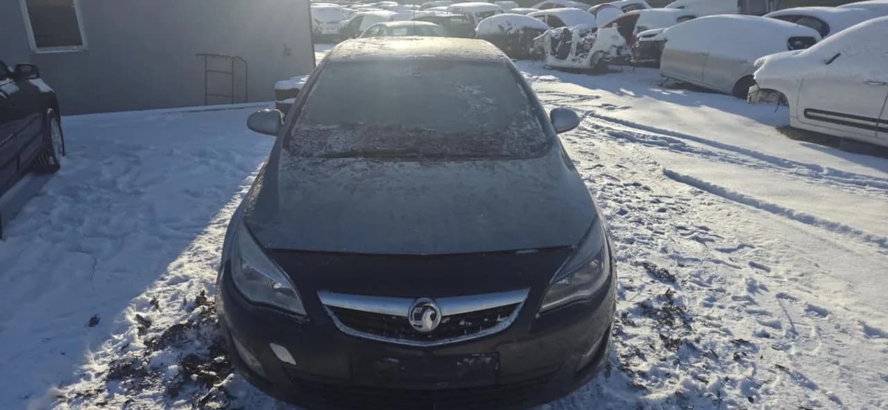 OPEL ASTRA J IV lampa lewy przód – zdjęcie 1