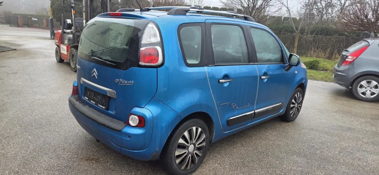 CITROEN C3 PICASSO KGWC błotnik prawy tył – zdjęcie 1