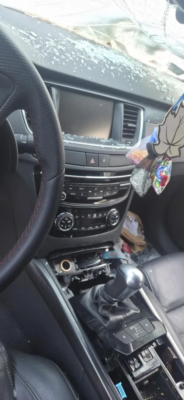 Peugeot 508 radio nawigacja oryginal fabryczne wyswietlacz – zdjęcie 1