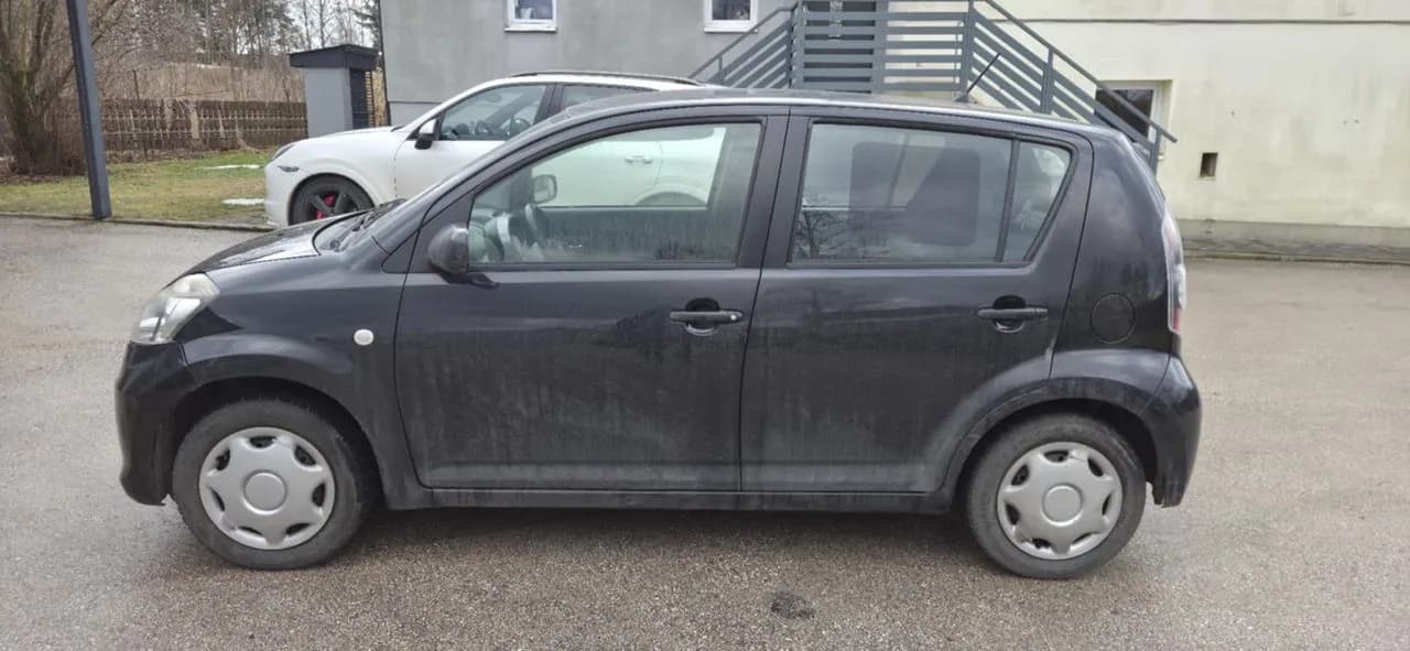 SUBARU JUSTY IV X07 drzwi lewy tył komplet – zdjęcie 1