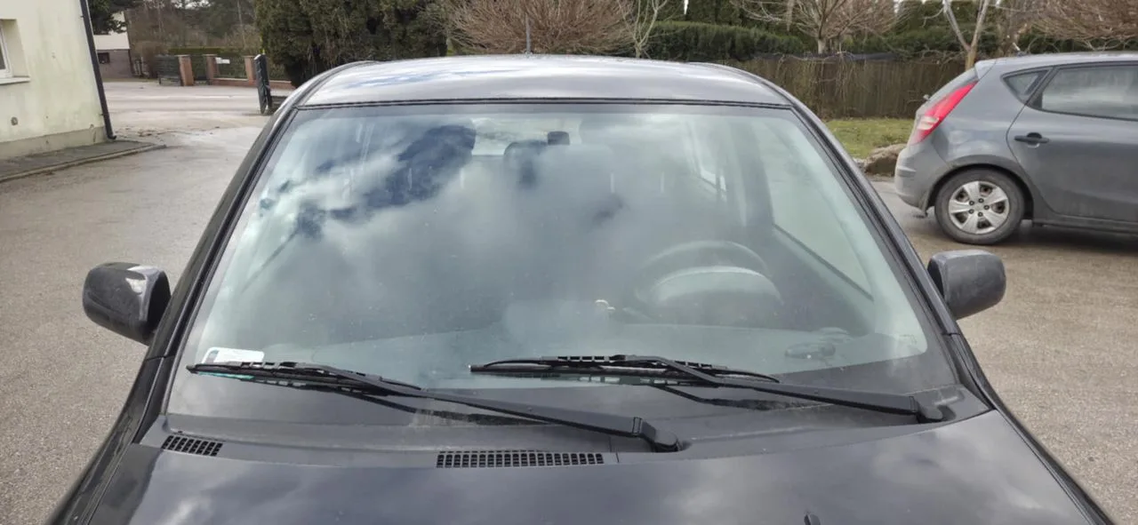 SUBARU JUSTY IV szyba przednia czołowa – zdjęcie 1