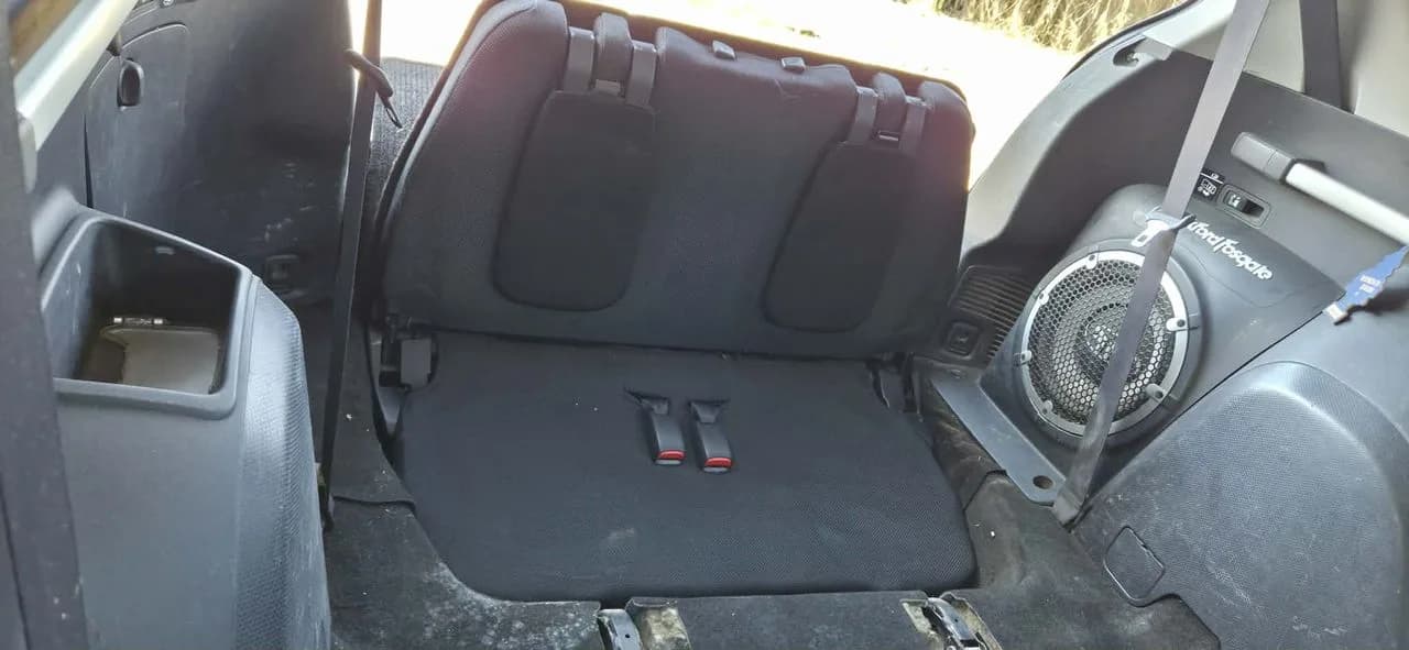 MITSUBISHI OUTLANDER II fotel kanapa tył III rząd – zdjęcie 1