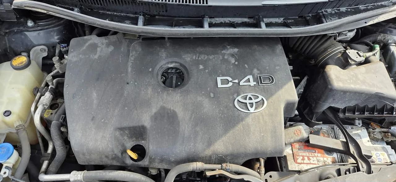 TOYOTA AURIS 2,0 D4D 125KM rozrusznik – zdjęcie 1