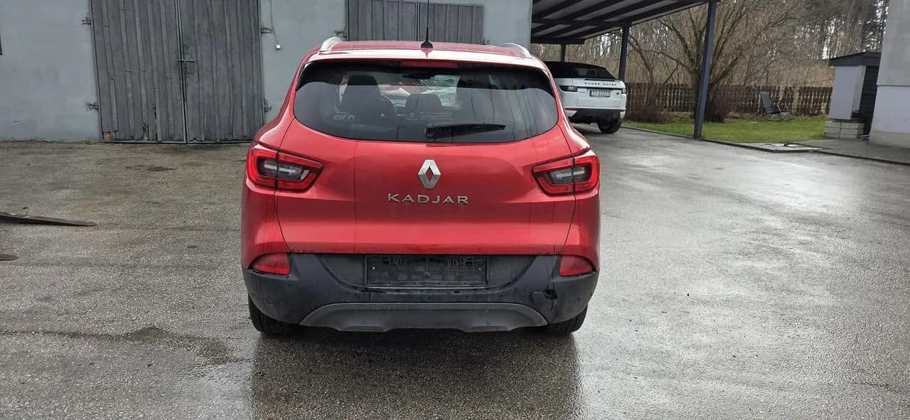 RENAULT KADJAR TENNP pas tył podłoga wanna – zdjęcie 1