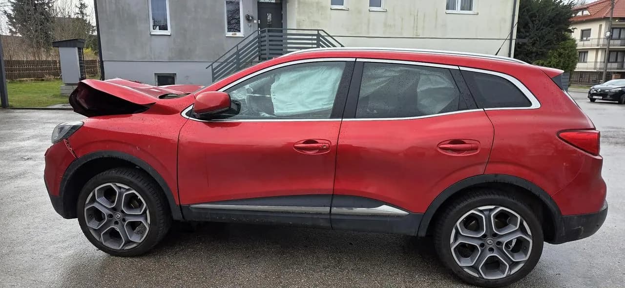 RENAULT KADJAR 1,3 TCE 140KM piasta zwrotnica lewy przód – zdjęcie 1