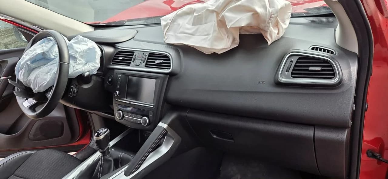 RENAULT KADJAR radio nawigacja wyświetlacz komplet oryginał fabryczne – zdjęcie 1