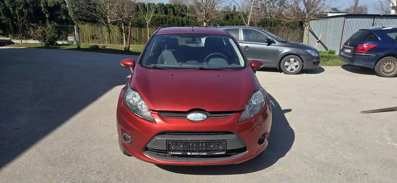 FORD FIESTA MK7 lampa prawy przód europa – zdjęcie 1