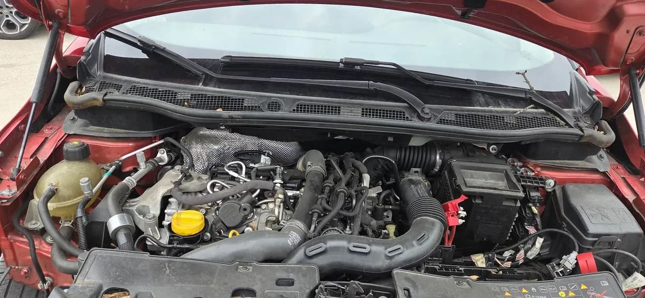 RENAULT CAPTUR 1,3TCE 130KM alternator – zdjęcie 1