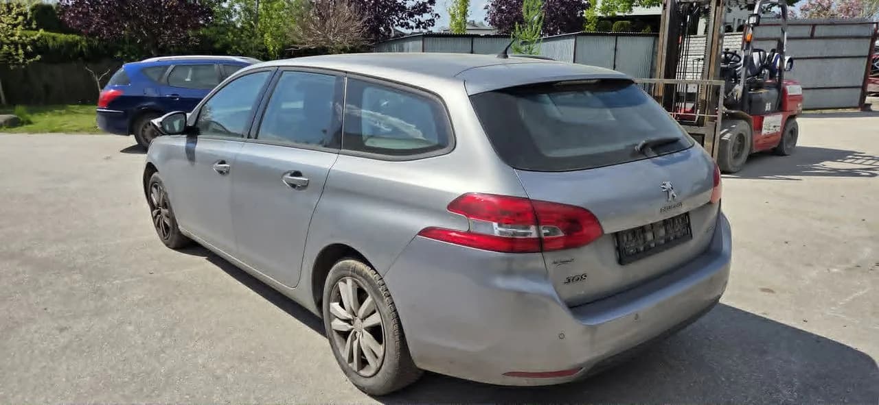 Peugeot 308 T9 (2014–2021)