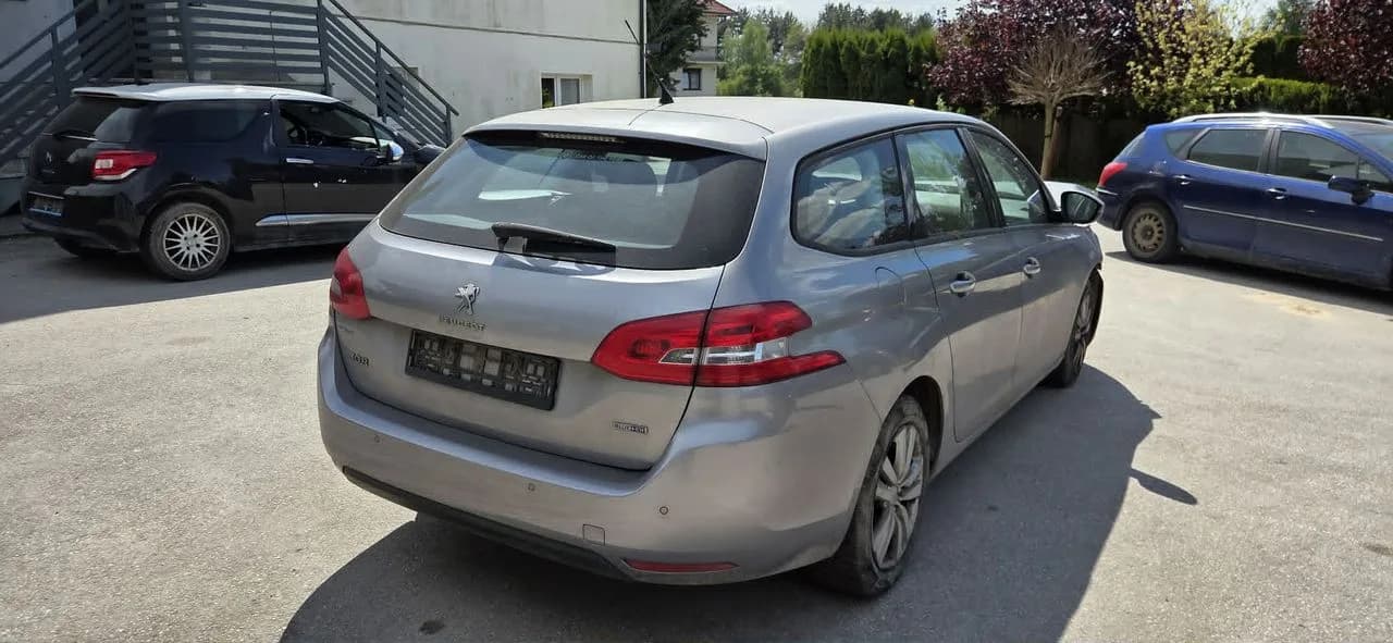 Peugeot 308 T9 (2014–2021)