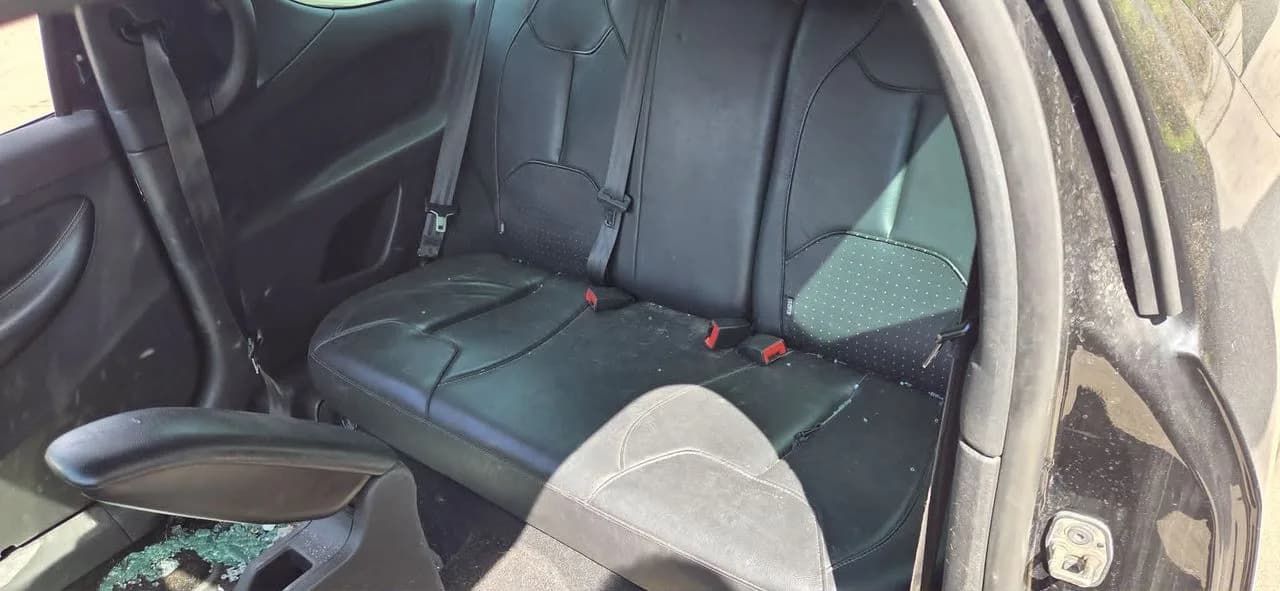 CITROEN DS3 fotel kanapa tył skóra – zdjęcie 1