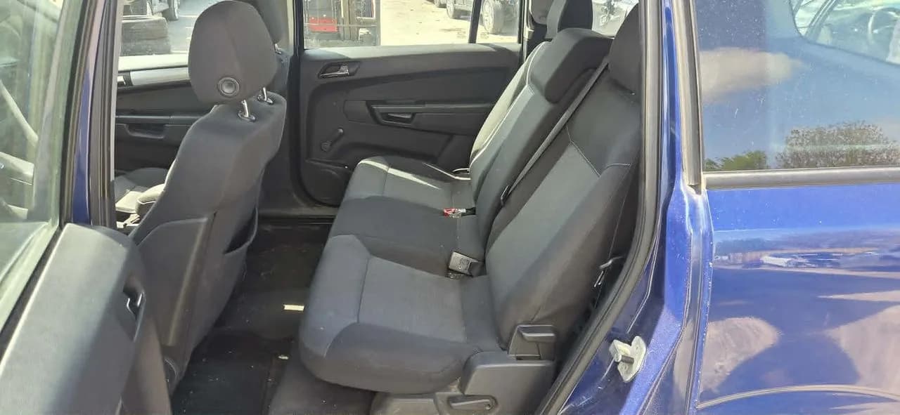 OPEL ZAFIRA B fotel prawy lewy przód – zdjęcie 1